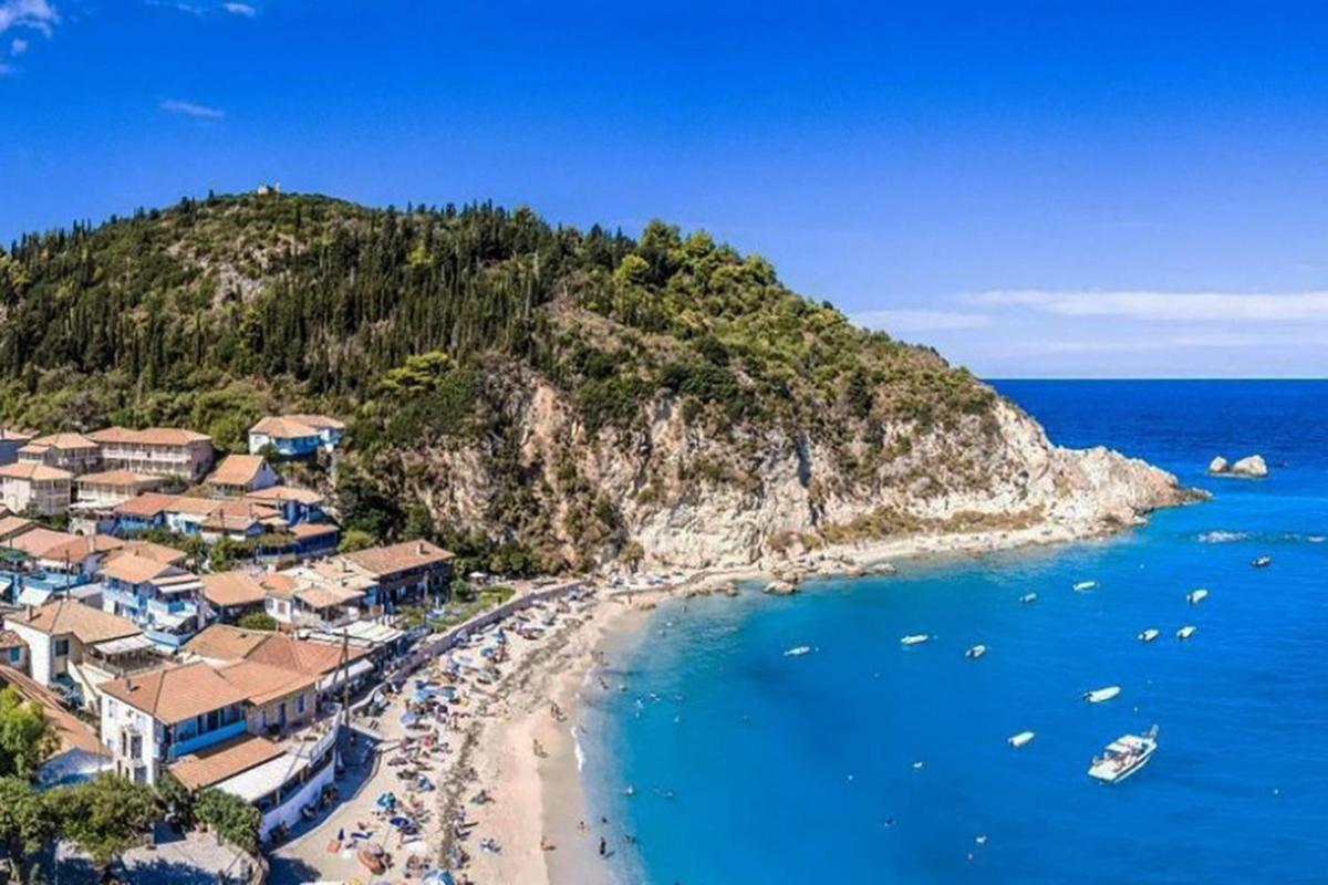 Villa Endless Blue Kalamítsi Екстериор снимка