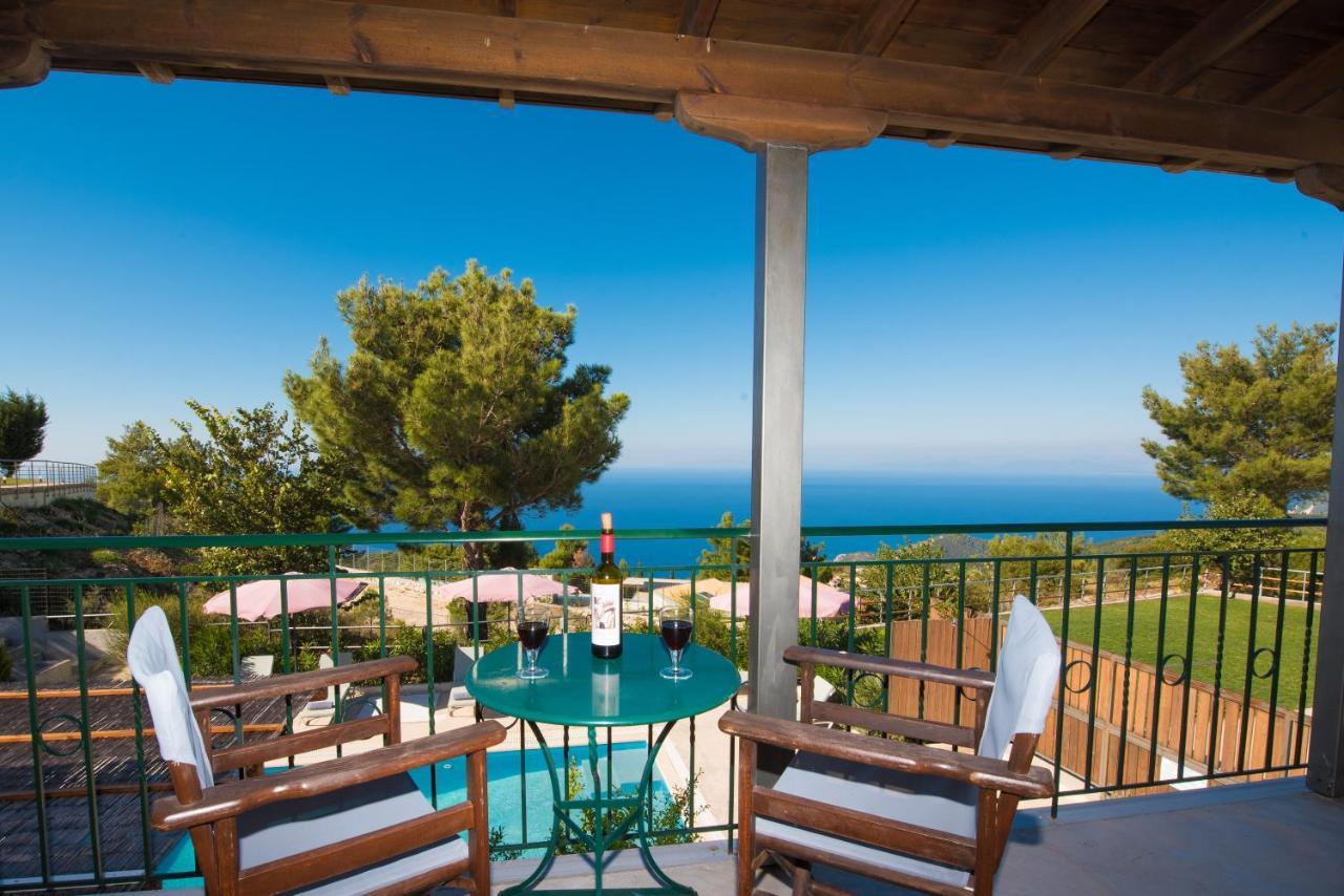 Villa Endless Blue Kalamítsi Екстериор снимка