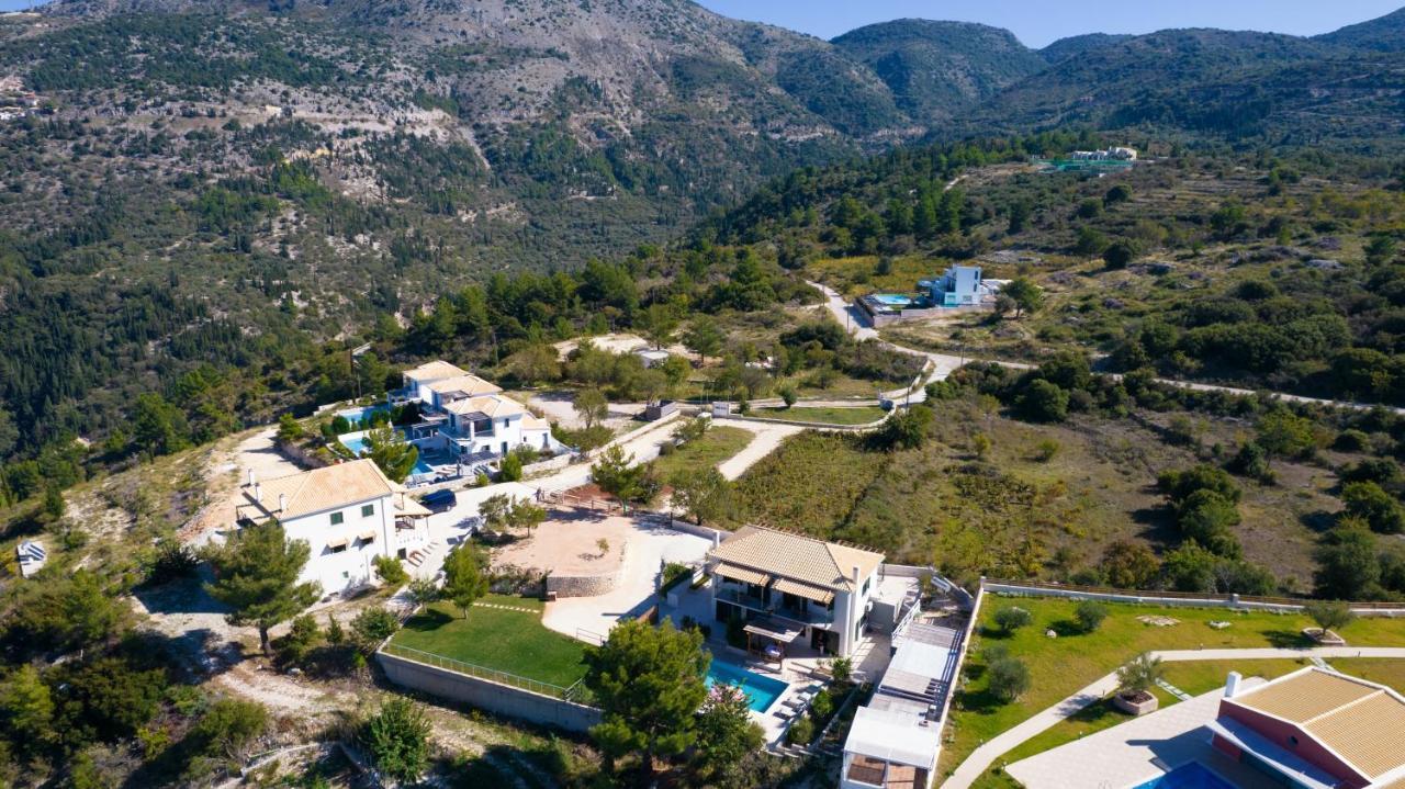 Villa Endless Blue Kalamítsi Екстериор снимка